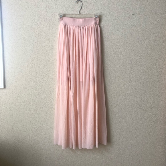 Sheer pink maxi skirt - Picture 1 of 4